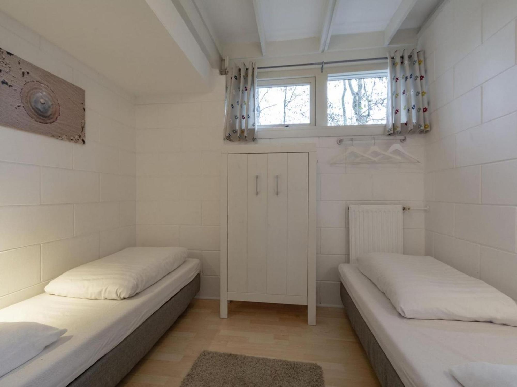 Attractive Holiday Home Close To Beach Sint Maartensvlotbrug Exterior foto